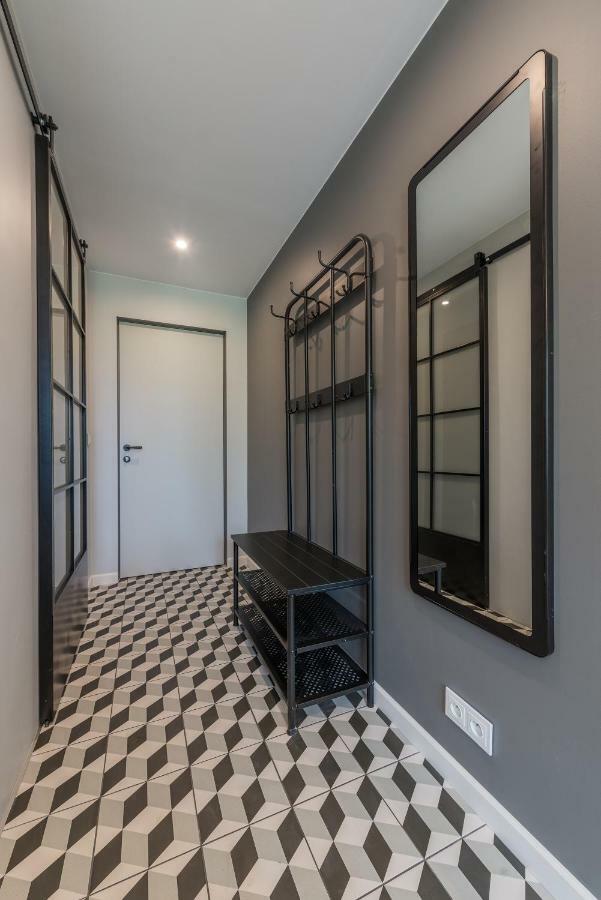 Noclegi4U Warsaw Wola Apartments ภายนอก รูปภาพ